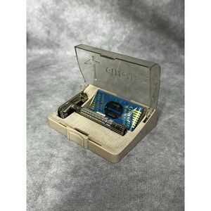 Vintage‎ Gillette Safety Razor In Case New Blades Silver